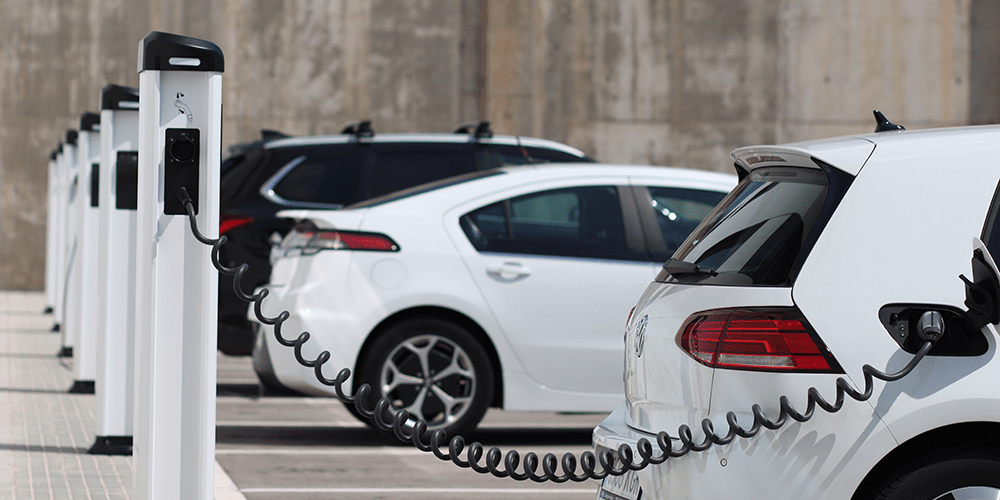 ELECTRIC CARS FOR THE NEW GENERATION             