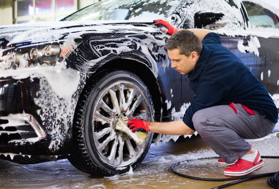10 tips to wash your car like a professional