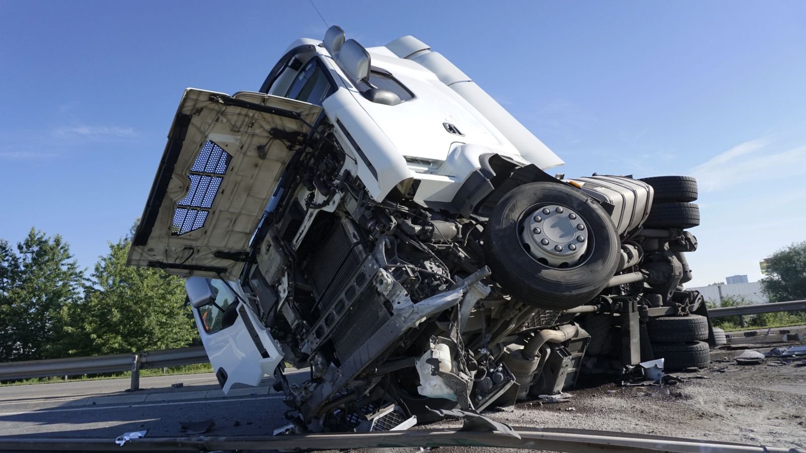 The 3 main causes of truck accidents