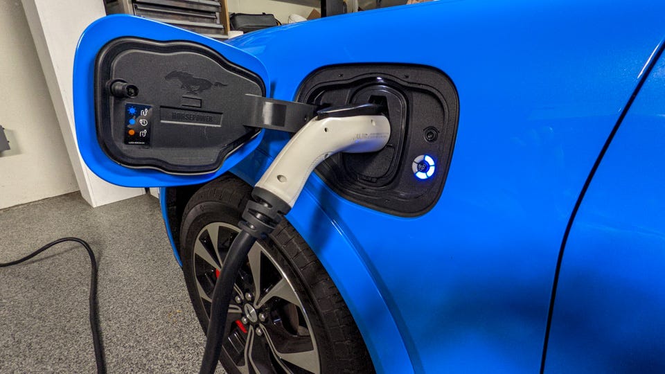 Tips to Buy the Right EV Charger